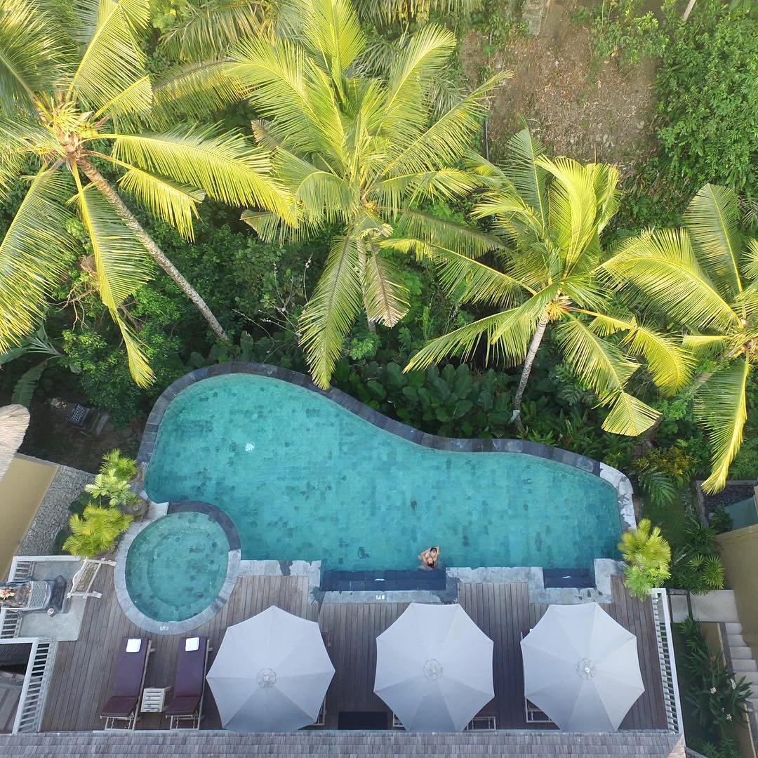 Bali green sukabumi stone for swimming pool tiles - Courtessy: Instagram @wapadiume